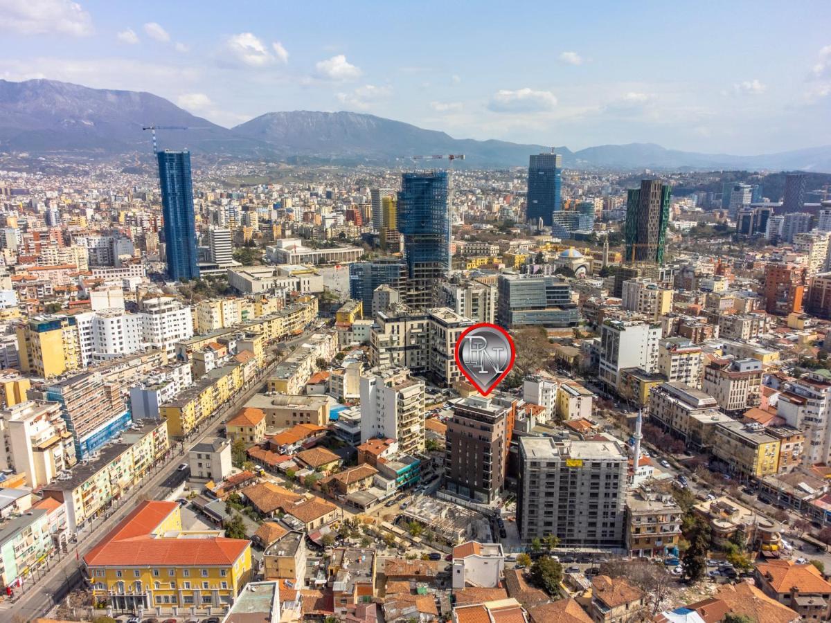 Pin * Tirana
